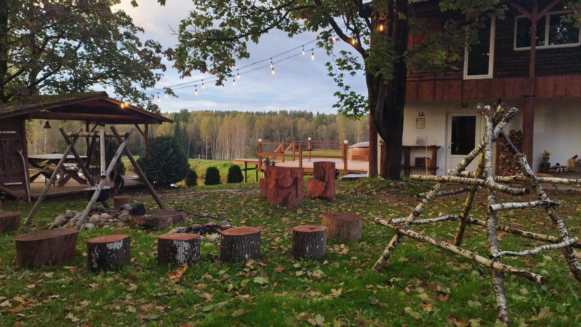 Guesthouse, Sauna & Jacuzzi In Gauja Valley - Kakukalns Straupe Extérieur photo